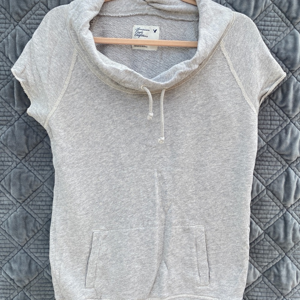 American Eagle sweatshirt cutoff size Medium